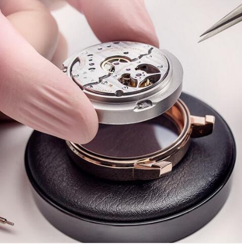 真力时售后电话服务（真力时表盘变色）