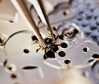 真力时售后电话（真力时表扣松动）